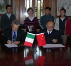 La firma degli accordi tra l'Università di Bologna e quella di Pechino