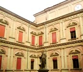 Università di Bologna - Cortile d'Ercole