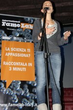FameLab: la finale bolognese della competizione internazionale che fa parlare la scienza