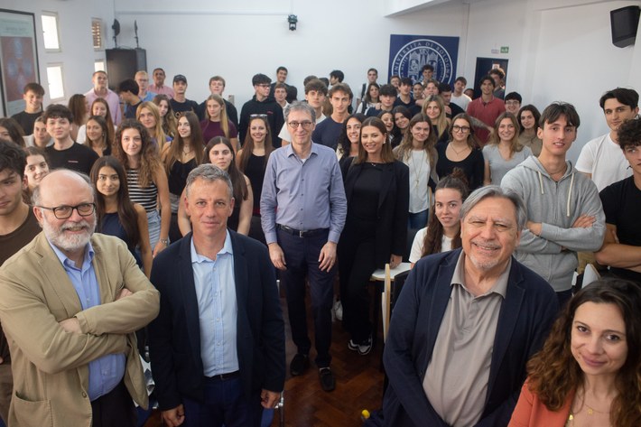 Il rettore ha incontratole studentesse e gli studenti dell’Università di Bologna presso la sede a Buenos Aires