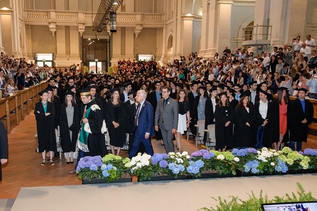 Il Rettore Francesco Ubertini e gli altri ospiti della cerimonia (Foto di Schiassi)