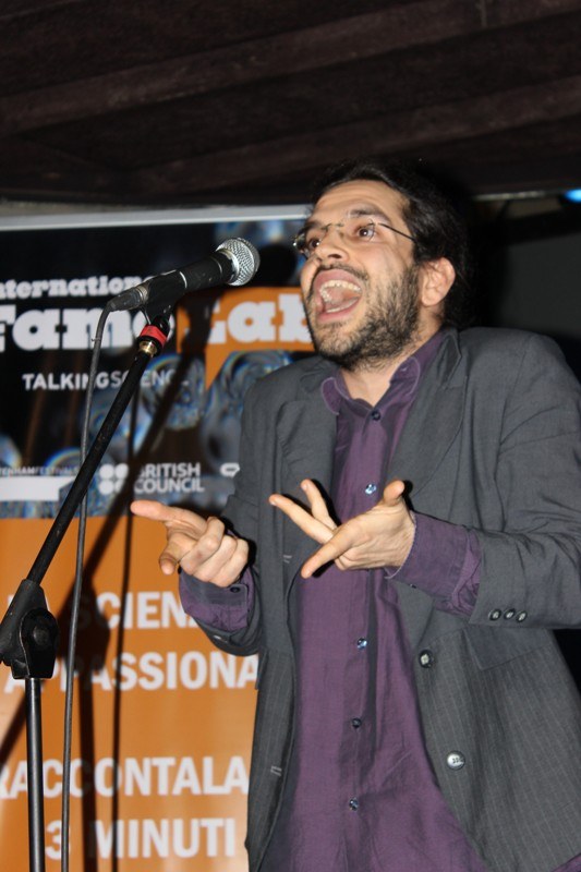 FameLab: la finale bolognese della competizione internazionale che fa parlare la scienza