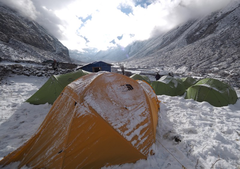 Campo nei pressi del villaggio di Na (Foto di Marco Sazzini)