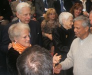 Da sinistra: Luisa Brunori, Pier Ugo Calzolari, Rita Levi Montalcini, Muhammad Yunus
