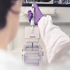 Ricercatore in laboratorio