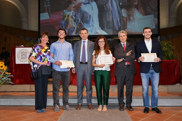 Gli studenti meritevoli in ambito accademico e sportivo - Foto Schiassi