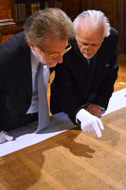 Il più antico rotolo della Torah, alla BUB