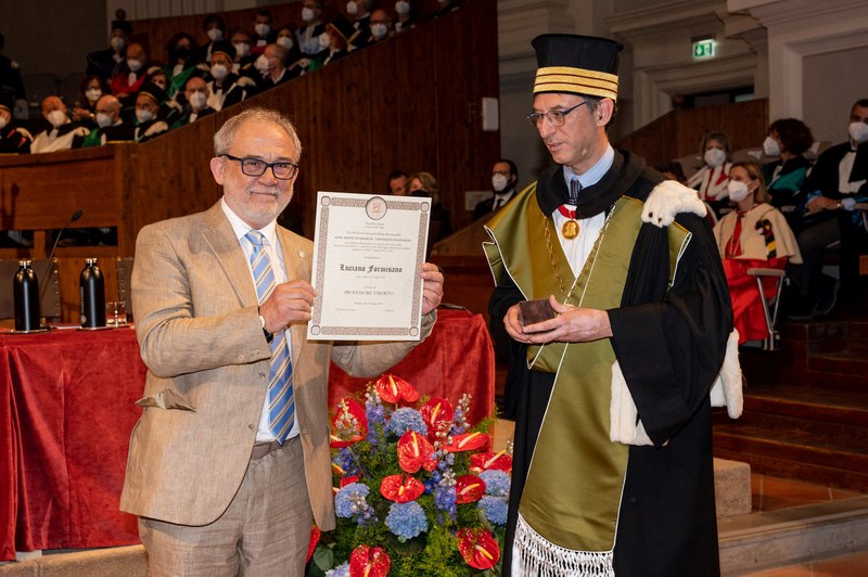 09 - Prof. Emerito Luciano Formisano