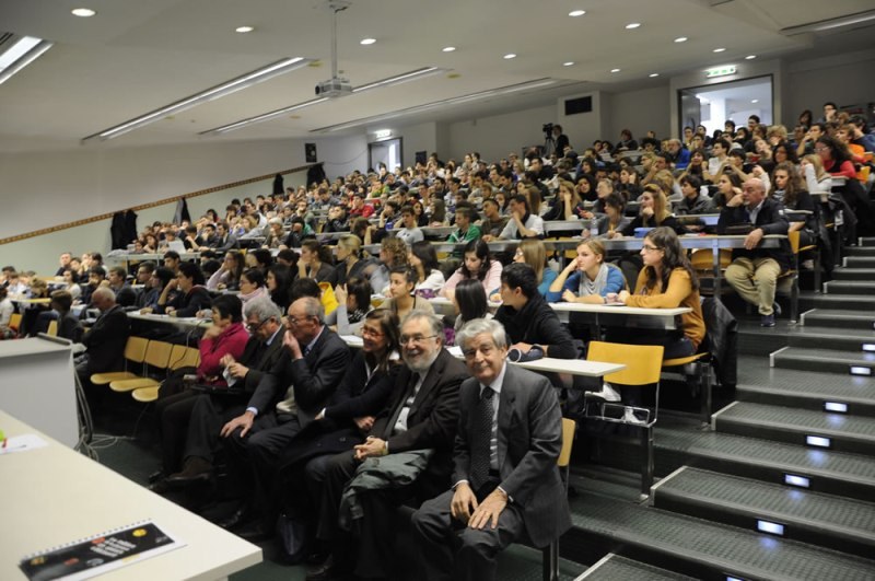 La chimica tra il dire e il fare