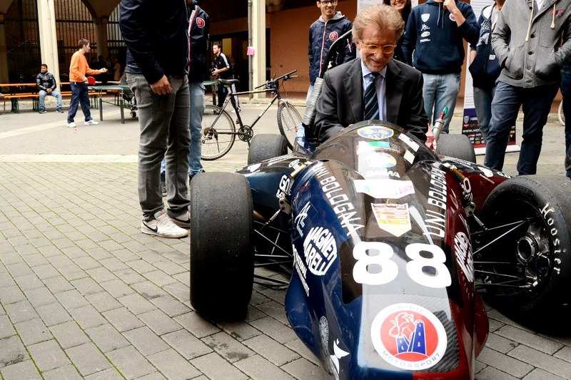 La festa degli studenti, con il rettore