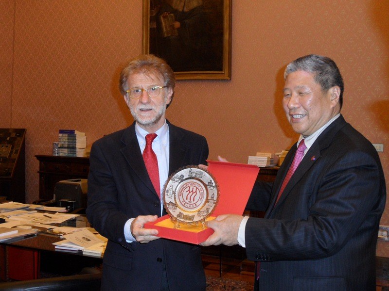 La Renmin University in visita all'Alma Mater