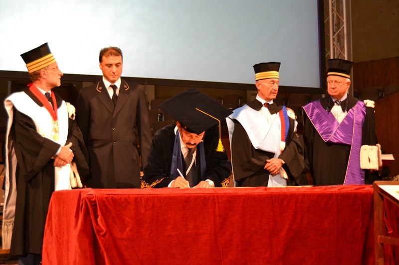 Le nuove firme sulla Magna Charta