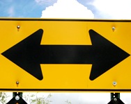 Linguaggio della politica: l'astrazione è di sinistra o di destra?