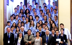 I ragazzi di Becas Europa in visita all'Alma Mater